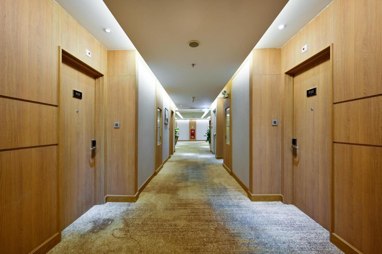 Muong Thanh Grand Saigon Centre Hotel Хошимин Экстерьер фото