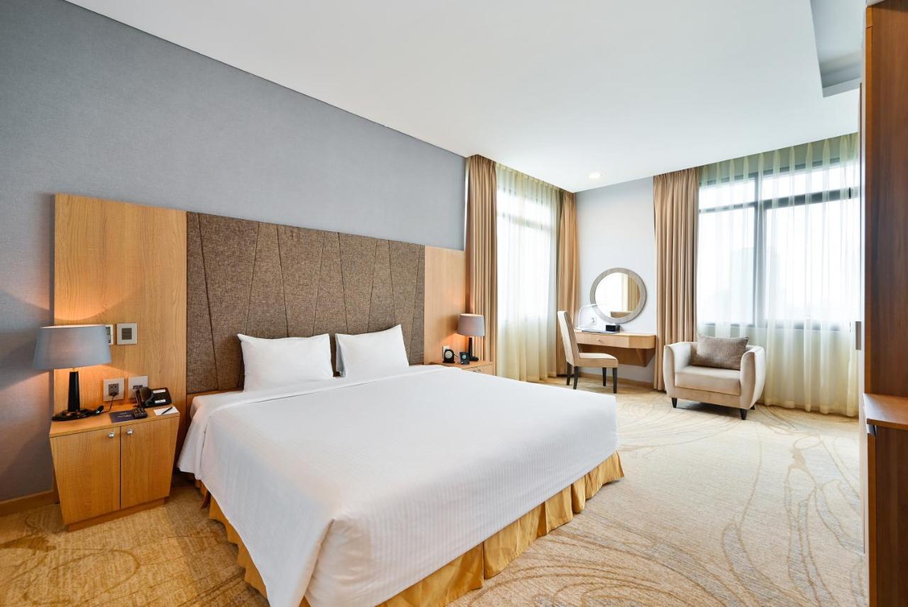 Muong Thanh Grand Saigon Centre Hotel Хошимин Экстерьер фото