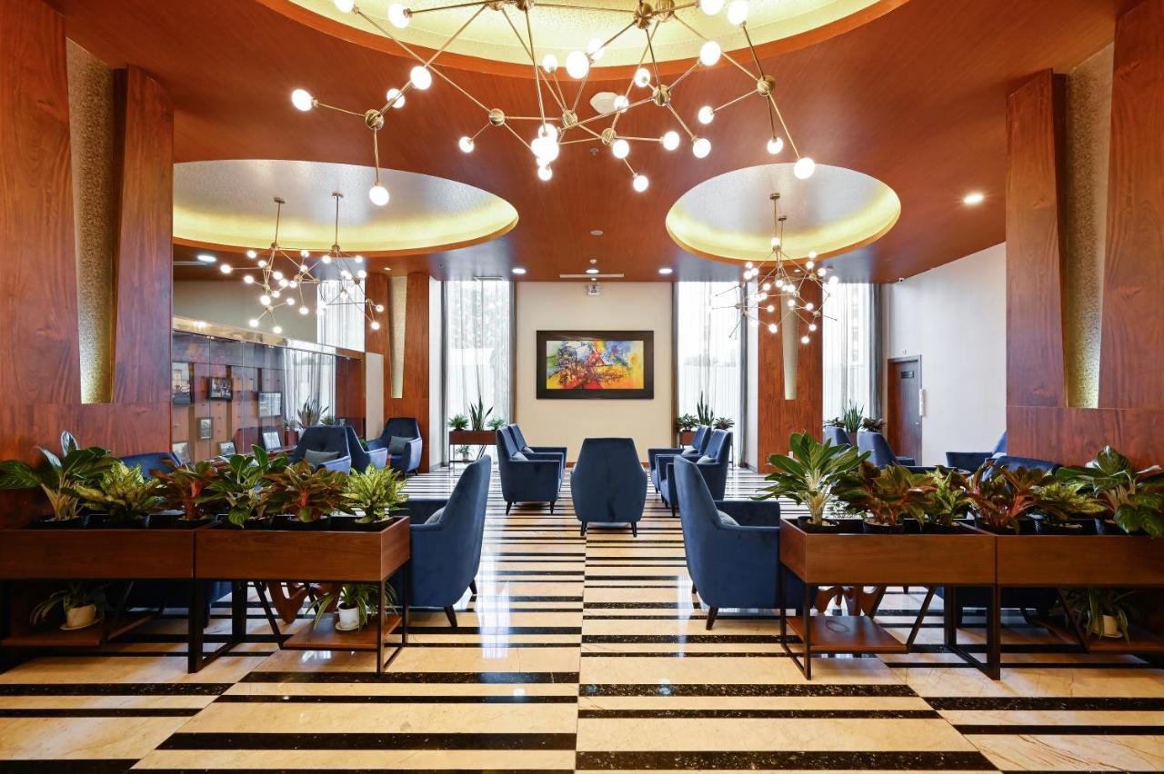 Muong Thanh Grand Saigon Centre Hotel Хошимин Экстерьер фото